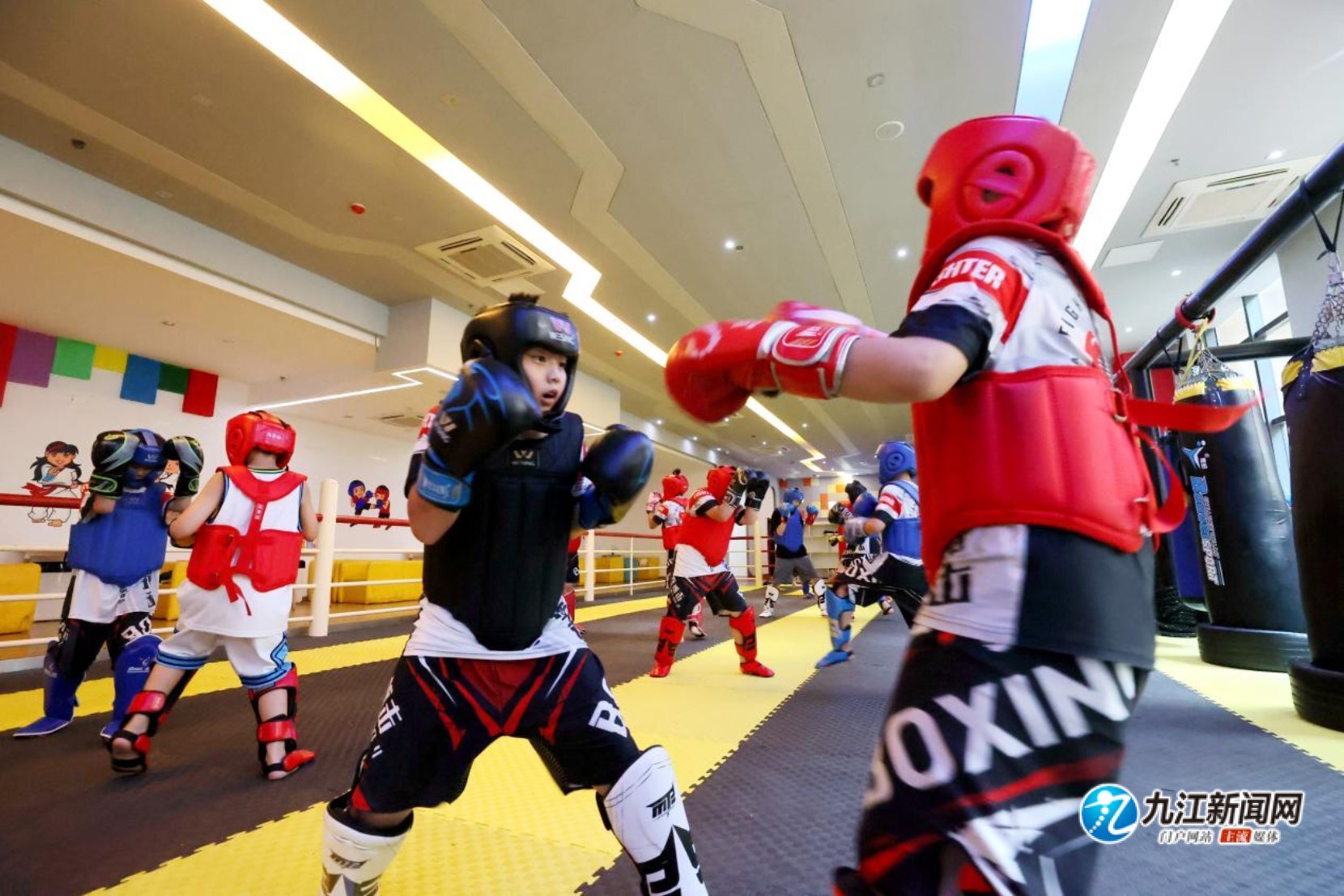 米兰APP下载-敏锐眼光！亚冠强队备战四强赛，搏击亚洲的简单介绍