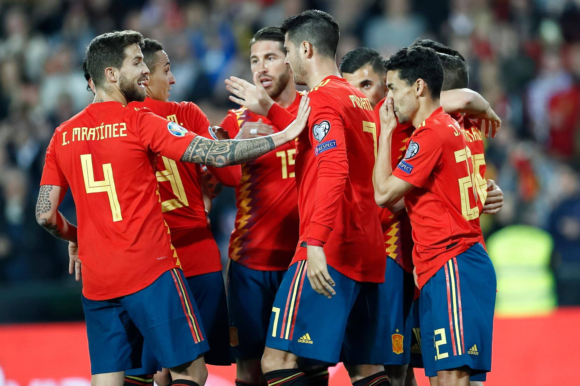 米兰体育-荷兰惜败西班牙无缘欧国联四强的简单介绍